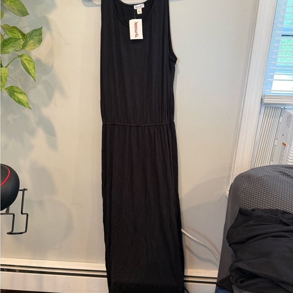Love, Fire Black Sleeveless Maxi Dress - Picture 5 of 5
